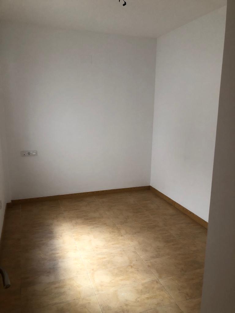 50039_WhatsApp Image 2022-10-17 at 1.55.03 PM (1).jpeg